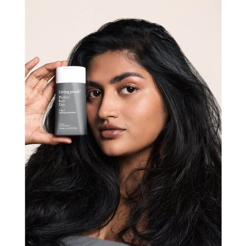 Living Proof Perfect Hair Day stiling krema za vse tipe las 118 ml Slike