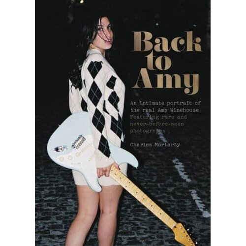  Amy Winehouse - By Charles Moriarty (hardcover) Slike