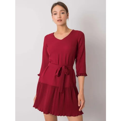 Fashion Hunters Burgundy pleated dress