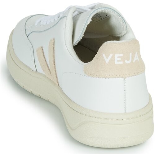 Veja Nizke superge V-12 Bela Slike