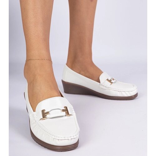 D/CEO marka niezdefiniowana White loafers with a wedge made of eco-leather Kappi Cene