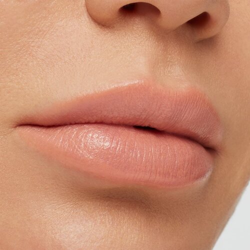 MAC Cosmetics MACximal Sleek Satin Lipstick kremasta vlažilna &amp;scaron;minka odtenek Myth 3,5 g Slike