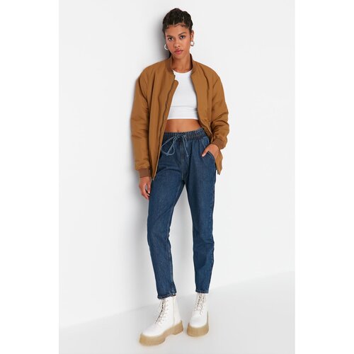 Trendyol Blue Elastic Waist High Waist Mom Jeans Slike