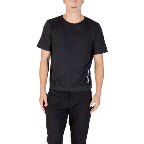 Calvin Klein Majice s kratkimi rokavi SS TEE LVGMF5K106 Črna Slike