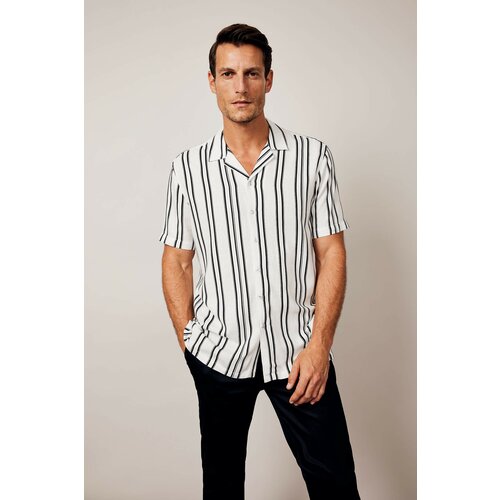 Defacto Regular Fit Woven Striped Short Sleeve Shirt Cene