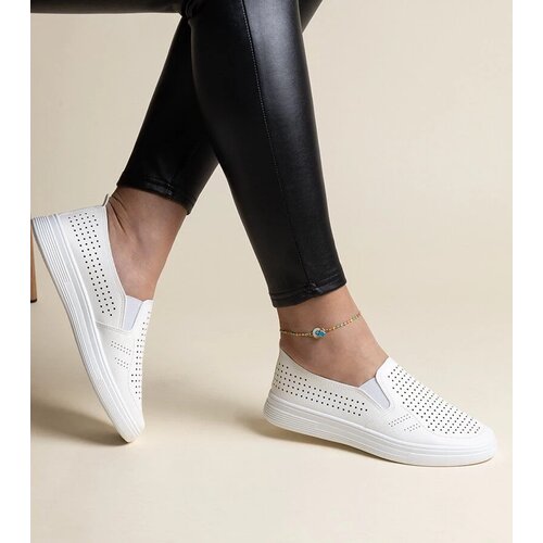 D/CEO Beige trainers Venancia Cene
