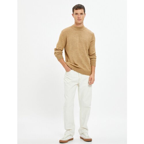 Koton Men's Ecru Sweater Cene