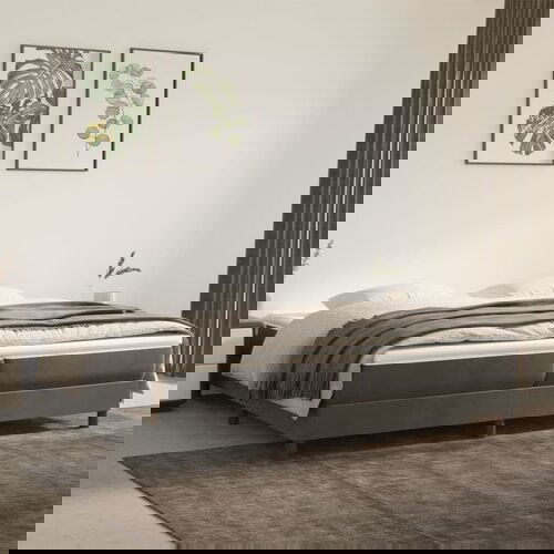 The Living Store Posteljni okvir temno siv 200x200 cm žamet - Box Spring Posteljni Okvir, (21488286) Slike