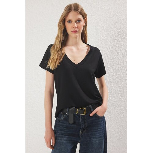 TRENDYOLMILLA Ženska majica TWOSS25TS00196, Crna Cene