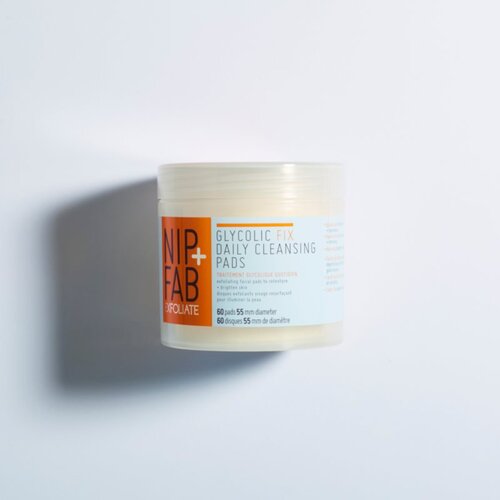 NIP+FAB Glycolic Fix čistilne blazinice 60 kos Slike