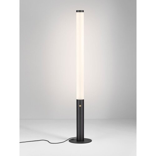 Nova Luce Mat črna jeklena LED zatemnitvena stoječa svetilka s senčilom iz akrilnega stekla (vi&amp;scaron;ina 141 cm) Glaze &amp;ndash; Slike