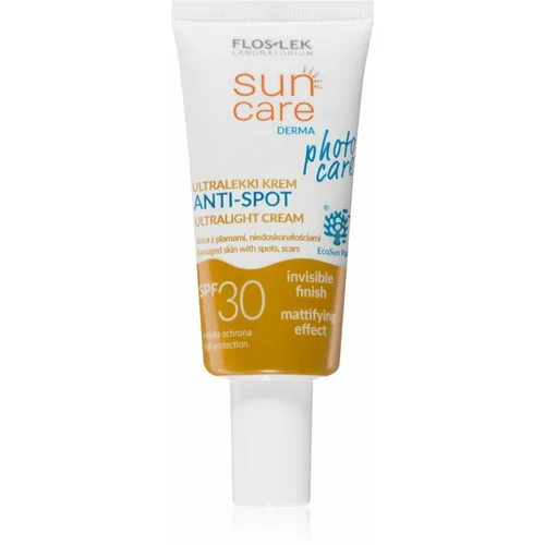 FlosLek Laboratorium Sun Care Derma Photo Care lahka zaščitna krema za obraz za kožo z nepravilnostmi SPF 30 30 ml