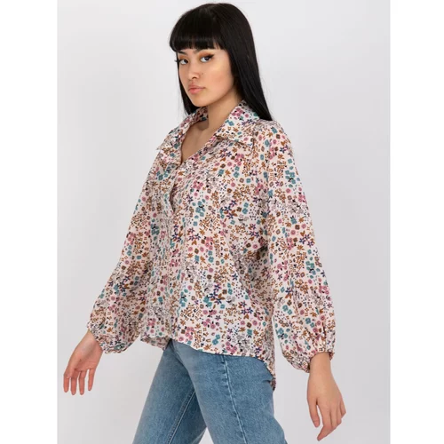 Fashion Hunters Airy beige blouse with a floral print ZULUNA