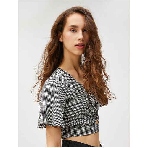 Koton Crop Blouse V-Neck Window Detail V-Neck Slike