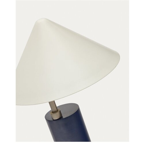 Kave Home Temno modra namizna svetilka s kovinskim senčilom (vi&amp;scaron;ina 42 cm) Shiva &amp;ndash; Slike