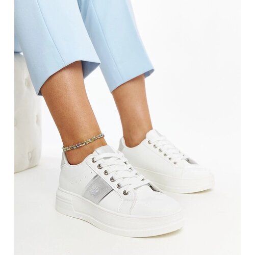 D/CEO White trainers Justar Cene