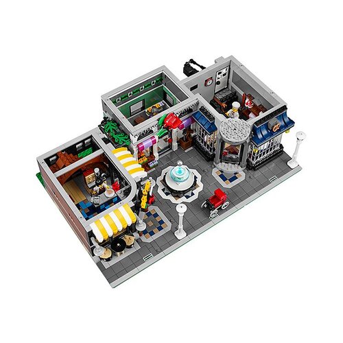 Lego Creator Expert 10255 Glavni mestni trg Slike
