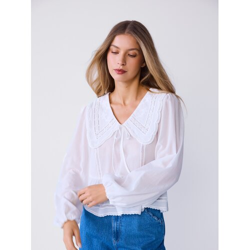 Reserved Bluza s ovratnikom - bijela Cene