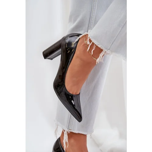 PS1 Lacquered Heels On A Block Heel Black Kilanne