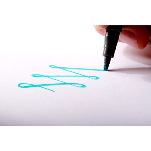 Staedtler Pigmentno kaligrafsko pisalo z vlaknasto konico etui za 12 kosov, (21656364) Slike