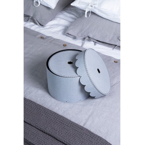 Bigso Box of Sweden Svijetlo sive kartonske kutije za pohranu u setu 2 kom s poklopcem &amp;oslash; 26x17,5 cm Wilma &amp;ndash; Slike