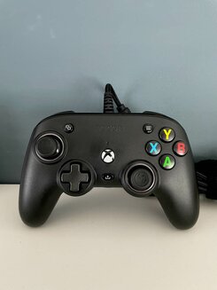 Test: Nacon Pro Compact Xbox i PC kontroler