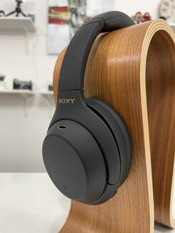 Test: Sony WH-1000XM4 BT ANC slušalice