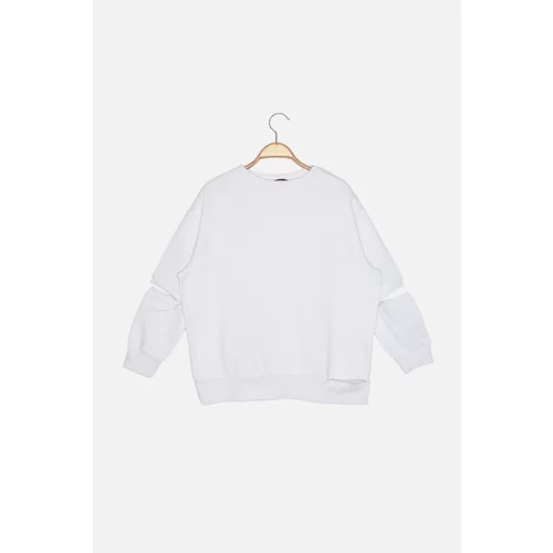 Trendyol White Cut Out Detailed Knitted Slim Sweatshirt