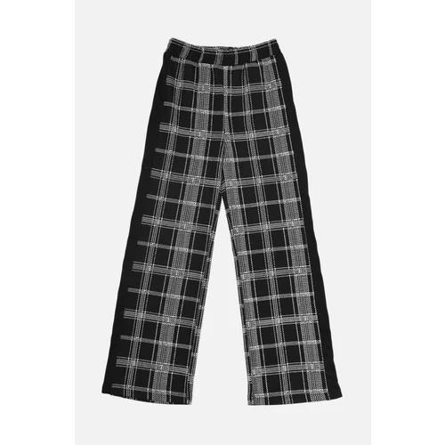 Trendyol Black Checkered Petite Knitted Pants