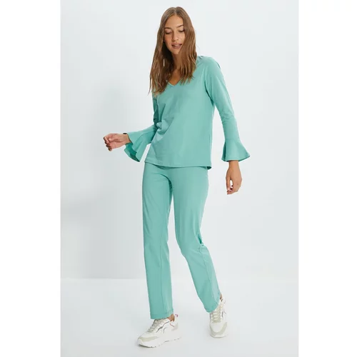 Trendyol Green Sleeve Detailed Knitted Pajamas Set